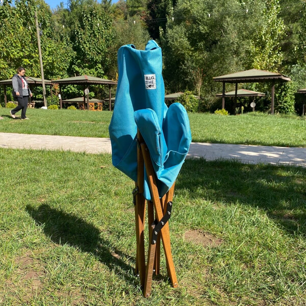 BAG THE JOY AHŞAP KATLANIR MASA SANDALYE SETİ – KAHVERENGİ- TURKUAZ - 70*70*55 - Görsel 20